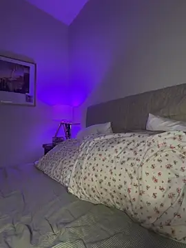  sloane online show from April 2, 3:04 am