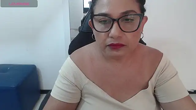 Katha Marck online show from April 17, 3:03 pm