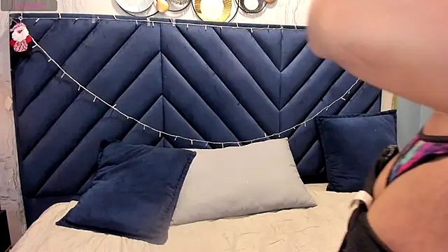 Sariitaa  online show from December 17, 2:43 pm