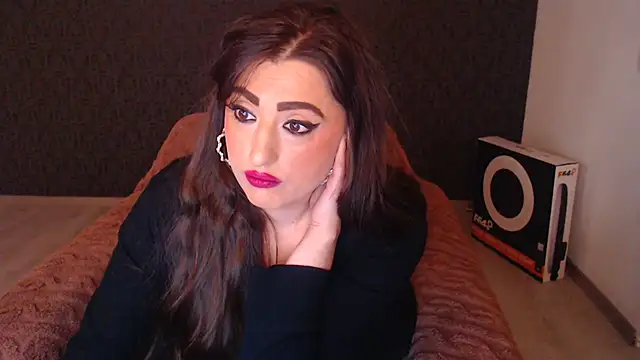 RebeccaStone online show from April 4, 3:05 am