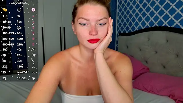 Busty Redhead online show from July 3, 7:25 am