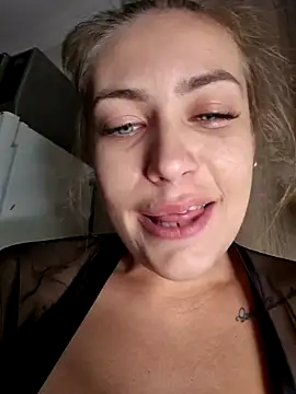 Keli Jessi online show from November 20, 8:54 pm