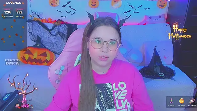 Lolisuccub online show from October 27, 5:30 pm