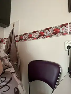 sensualEmilia online show from March 30, 10:37 am