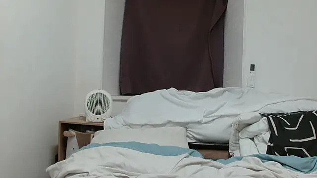 desirmiss1 online show from September 27, 7:37 am