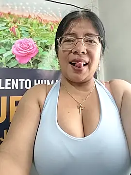   valentina18 online show from February 13, 2:08 pm