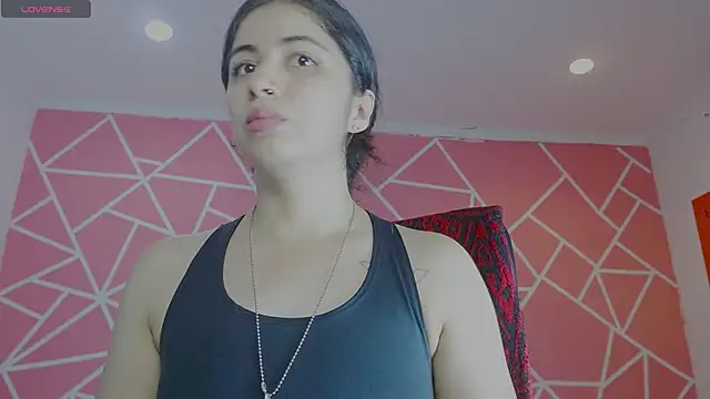 Snapshot of valentina_angel chatting on September 19, 9:58 pm valentina angel online show from September 19, 9:58 pm