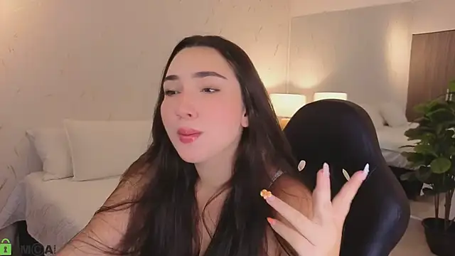 ava blue online show from April 7, 8:00 pm