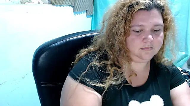 squirt322bbw online show from April 3, 6:50 pm