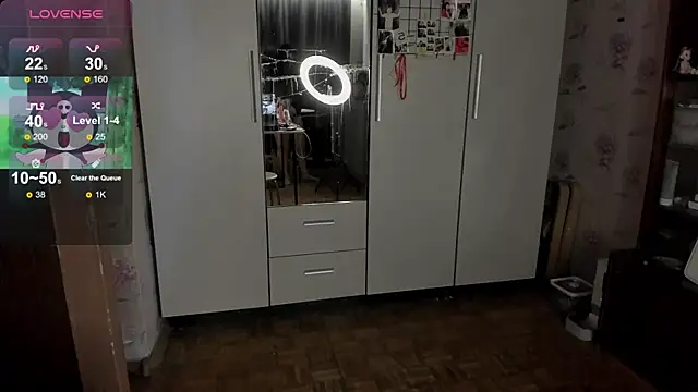 t0riayun0 online show from November 29, 12:58 am