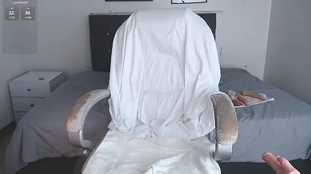 selena yourmilf online show from February 15, 2:38 pm