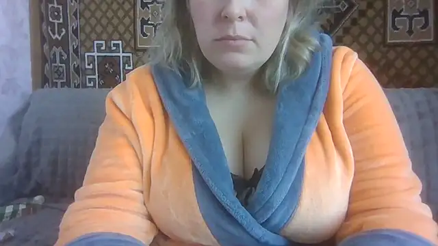 Diana Britt online show from February 9, 9:22 am