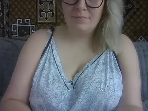 Snapshot of Diana_Britt chatting on October 23, 7:25 am Diana Britt online show from October 23, 7:25 am