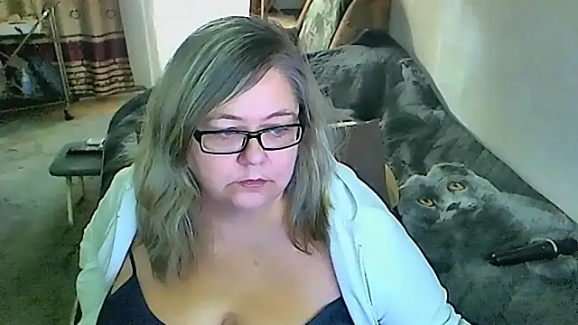 sex2 online show from November 16, 5:09 am