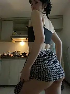  Lunnaa  online show from March 31, 3:17 am