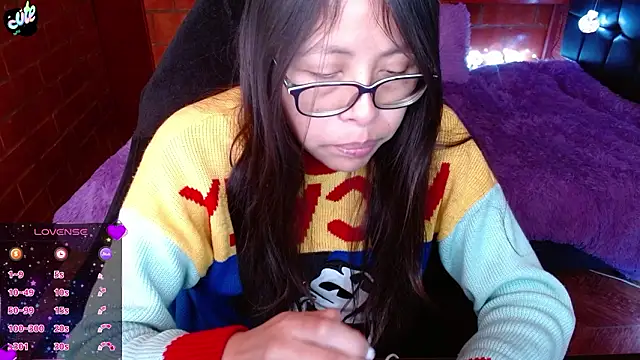 MidoriQuiinn online show from March 7, 3:30 pm