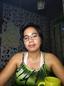 Snapshot of lovely_samxxx24 chatting on September 20, 8:18 pm lovely samxxx24 online show from September 20, 8:18 pm
