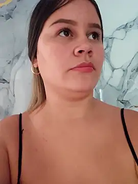 sweet lucia online show from March 10, 4:00 pm