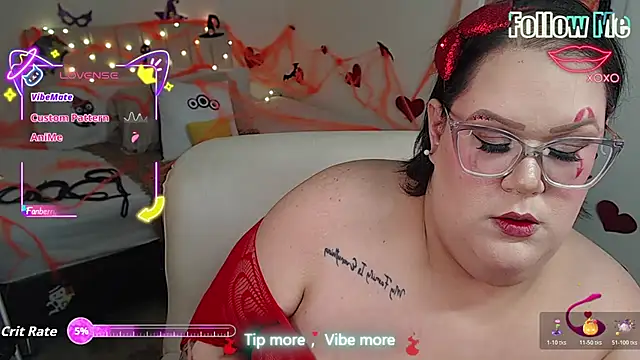 Snapshot of GiannaMorrys chatting on October 22, 3:55 am GiannaMorrys online show from October 22, 3:55 am