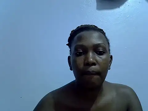 queennisha2 online show from March 18, 1:16 pm