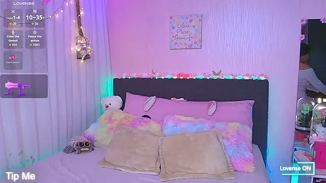 Foxy Megan online show from November 15, 6:42 pm