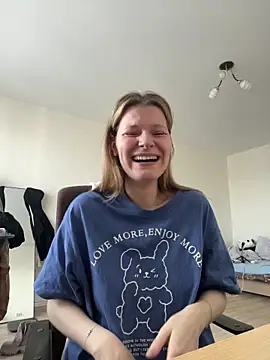 MaryHiggins online show from March 15, 1:46 pm