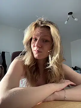 MaryHiggins online show from March 10, 12:31 pm