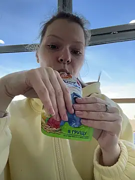 MaryHiggins online show from March 22, 9:26 am