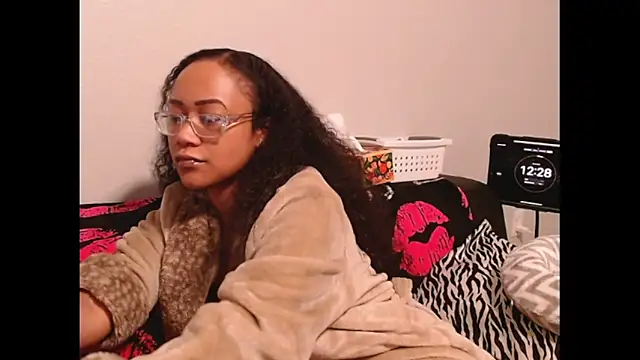 RylHoneyy online show from February 20, 6:26 am