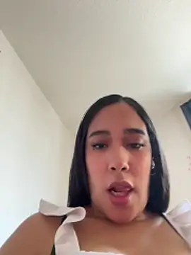 WHAAATTTTTTTTTT online show from May 14, 3:51 pm