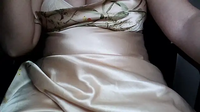 Nora NRI online show from October 24, 8:16 pm