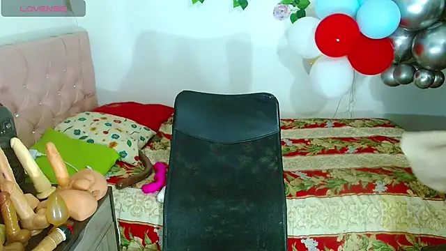 Alexaqueen1 online show from November 24, 11:29 pm