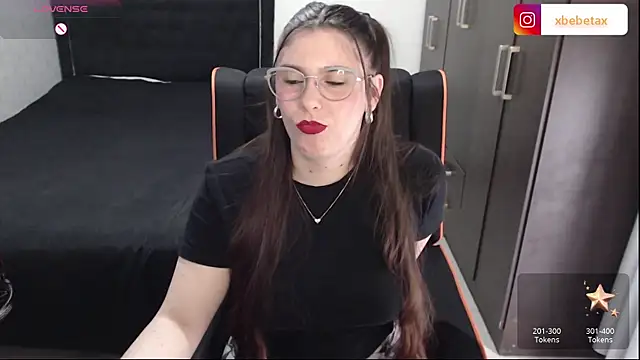 xxbbtaa online show from November 1, 8:57 pm