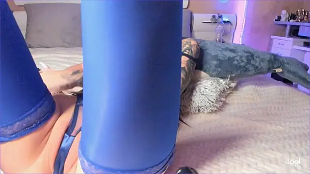 Snapshot of Diamond_D_ chatting on September 30, 5:40 pm Diamond D  online show from September 30, 5:40 pm