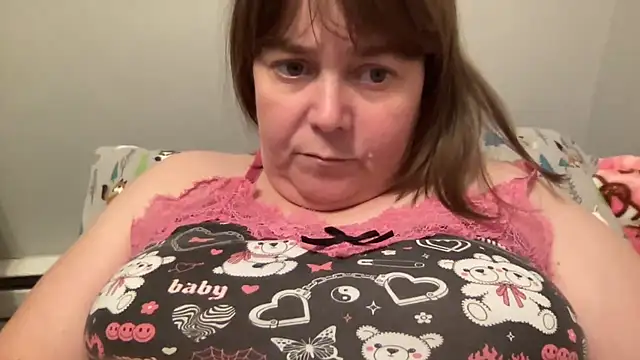 ParisNova online show from November 16, 3:19 am