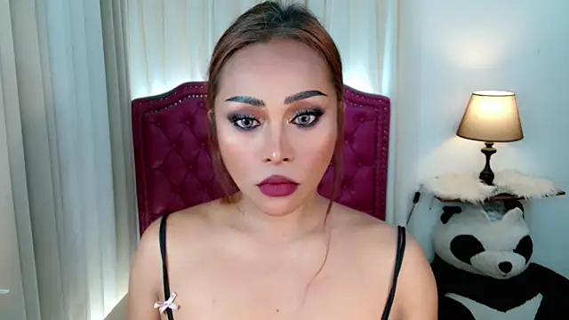 DreamLADYBOY online show from April 17, 3:41 am