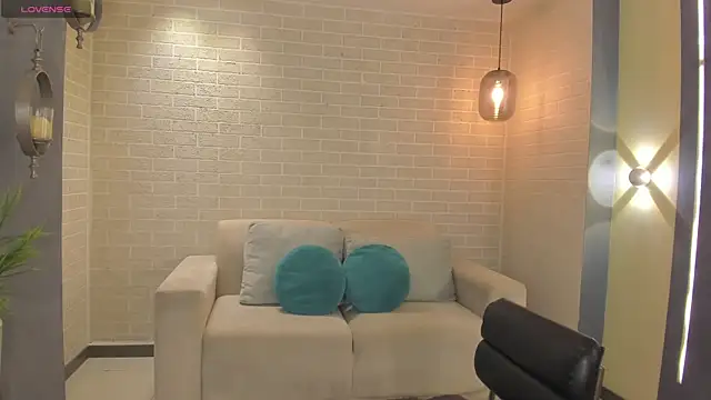 AnaDurant online show from October 5, 5:29 pm