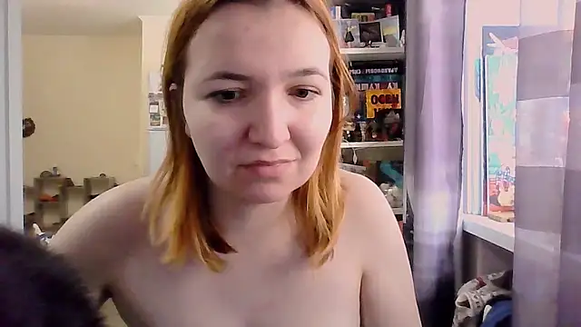 BrattyFoxyGirl online show from October 18, 9:34 am