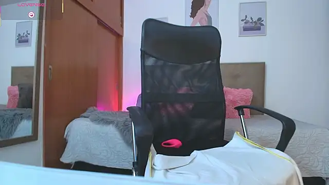 Miley Baker online show from March 24, 3:50 pm