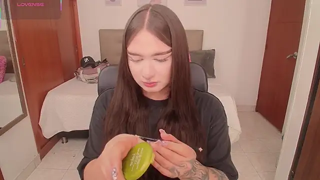 Miley Baker online show from February 20, 3:24 pm