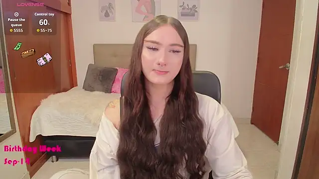 Miley Baker online show from September 12, 3:30 pm