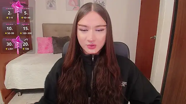 Miley Baker online show from October 18, 3:04 pm