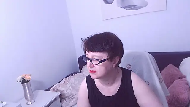 ChristaRose online show from September 27, 12:07 am