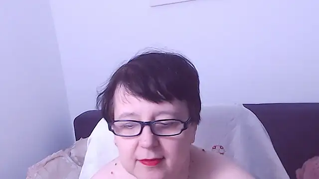 ChristaRose online show from October 28, 11:42 pm