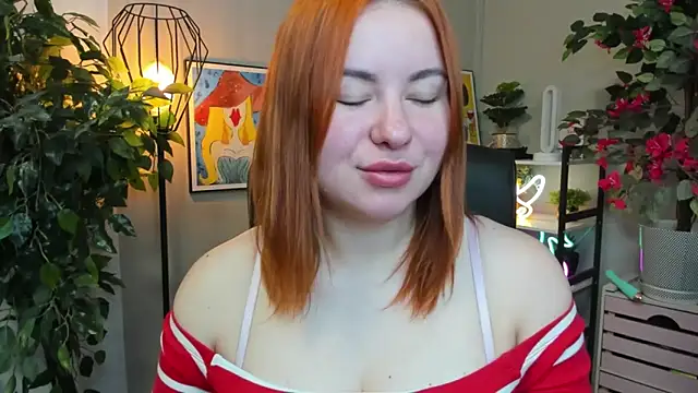 LAYLAxSTAR online show from November 7, 7:47 am