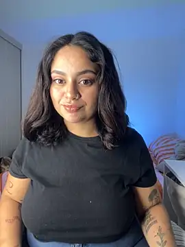 susy angel online show from March 6, 1:01 am