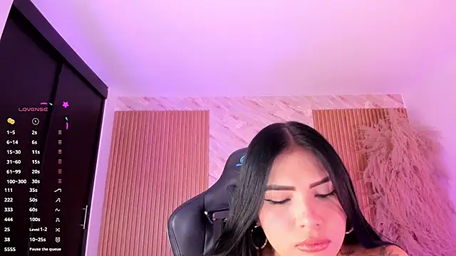 karol green  online show from October 6, 11:31 pm