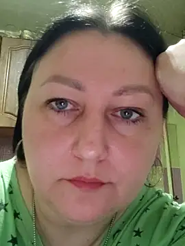 Rini333 online show from March 4, 4:46 pm