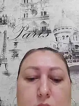 Rini333 online show from November 8, 4:45 pm