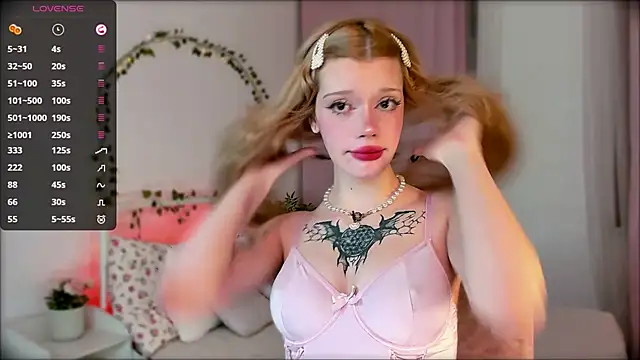 boobsybootie online show from April 16, 9:14 pm